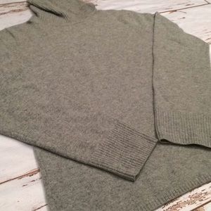 Cashmere turtleneck sweater